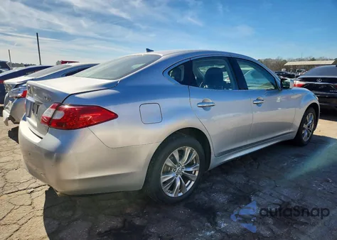 2013 Infiniti M37 X z USA, uszkodzony, nr VIN JN1BY1AR2DM602422